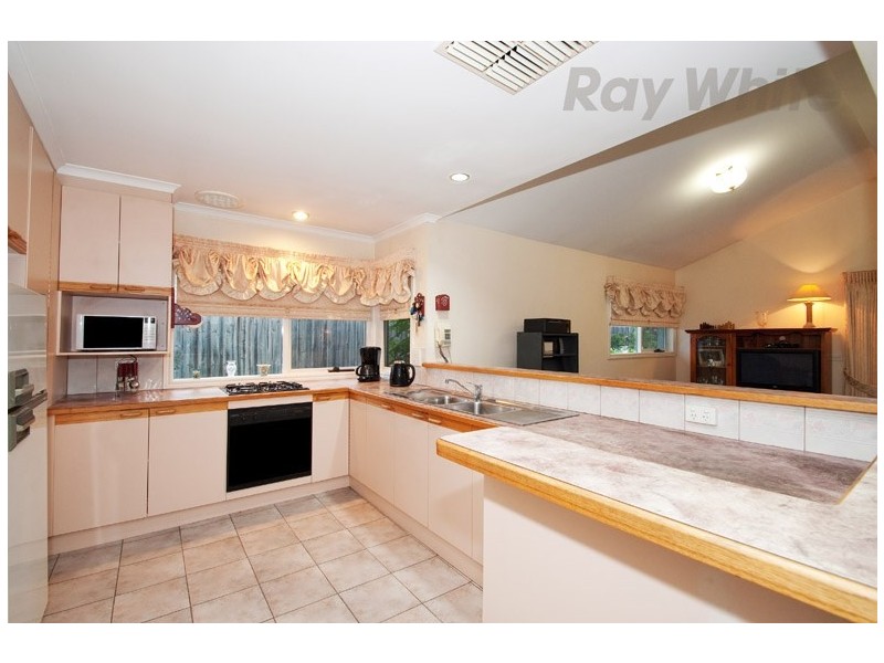 Unit 2, 5 BEAUFORT Road, Croydon VIC 3136