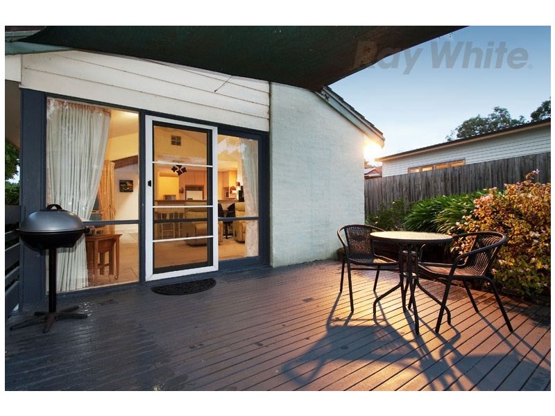 Unit 2, 5 BEAUFORT Road, Croydon VIC 3136