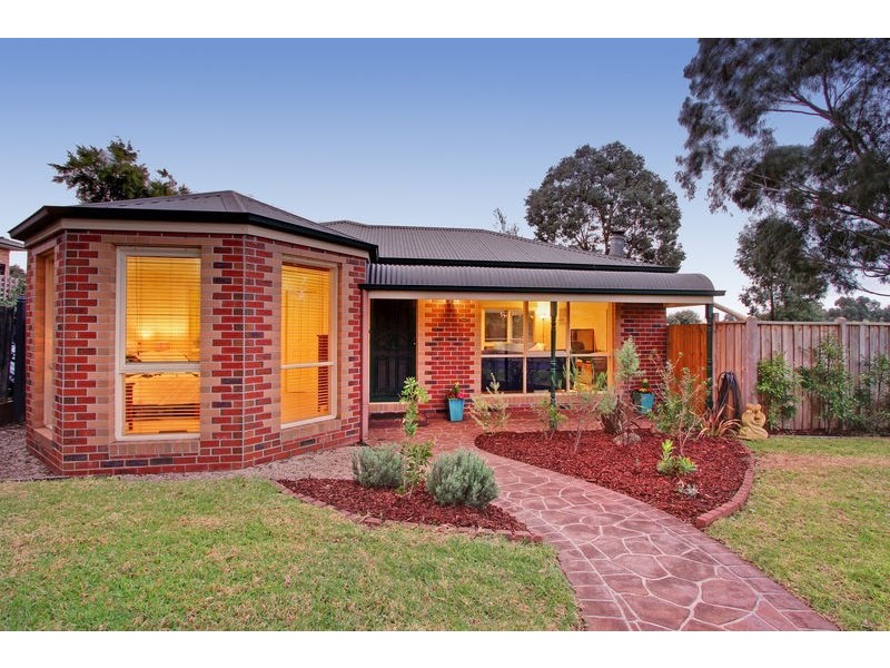 23 Latrobe Court, Croydon Hills VIC 3136