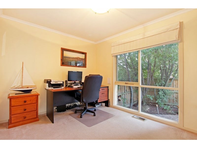 23 Latrobe Court, Croydon Hills VIC 3136