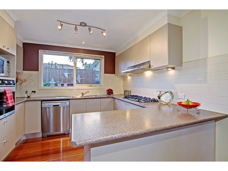 23 Latrobe Court, Croydon Hills VIC 3136