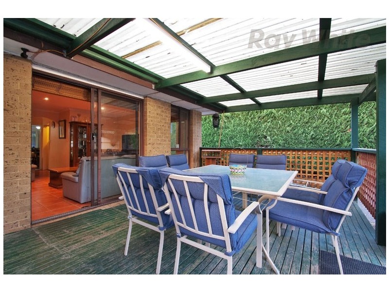 9 LARISSA Court, Croydon VIC 3136