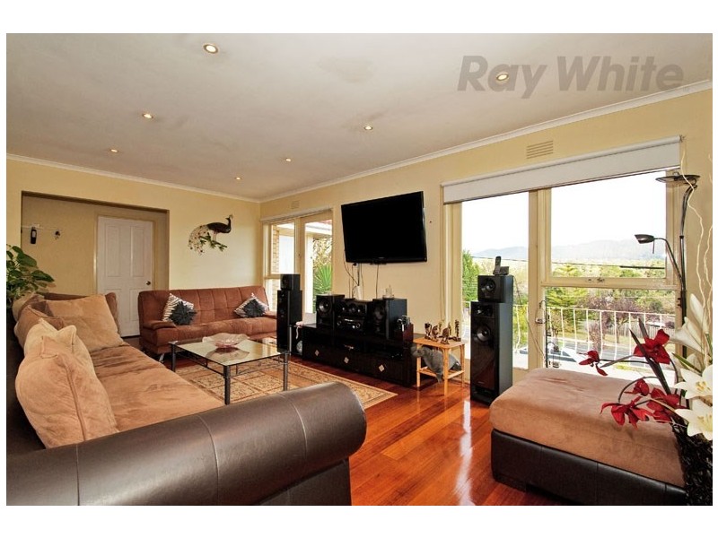 61 TAYLOR Road, Mooroolbark VIC 3138