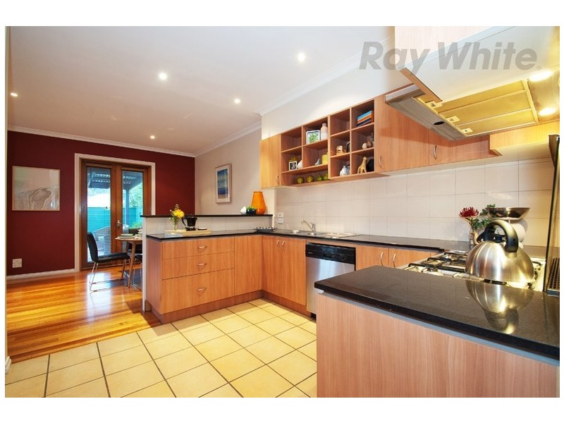 3, 80 DIANE Crescent, Croydon VIC 3136