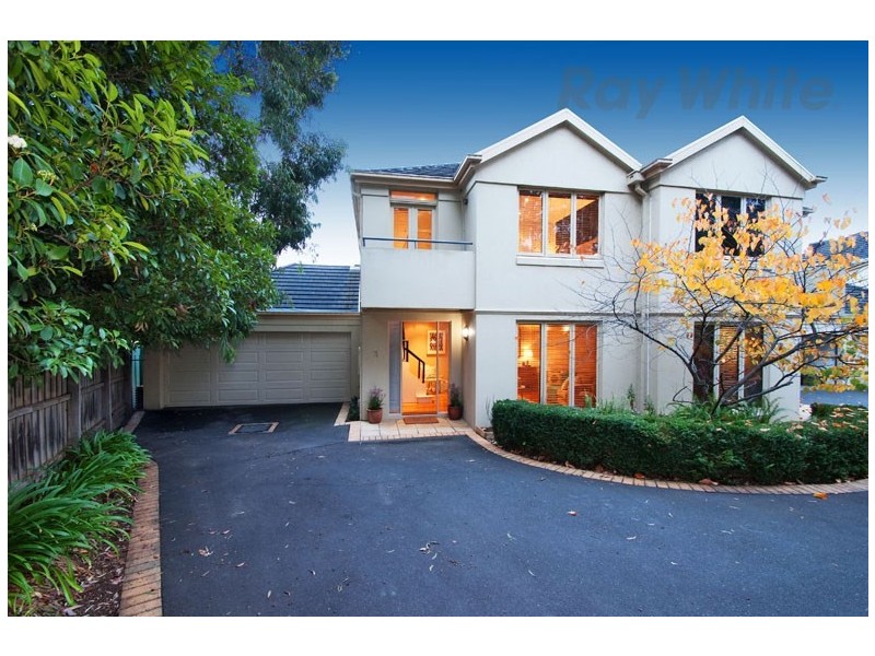 3, 80 DIANE Crescent, Croydon VIC 3136