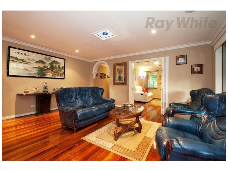 5 MAYFAIR Court, Chirnside Park VIC 3116