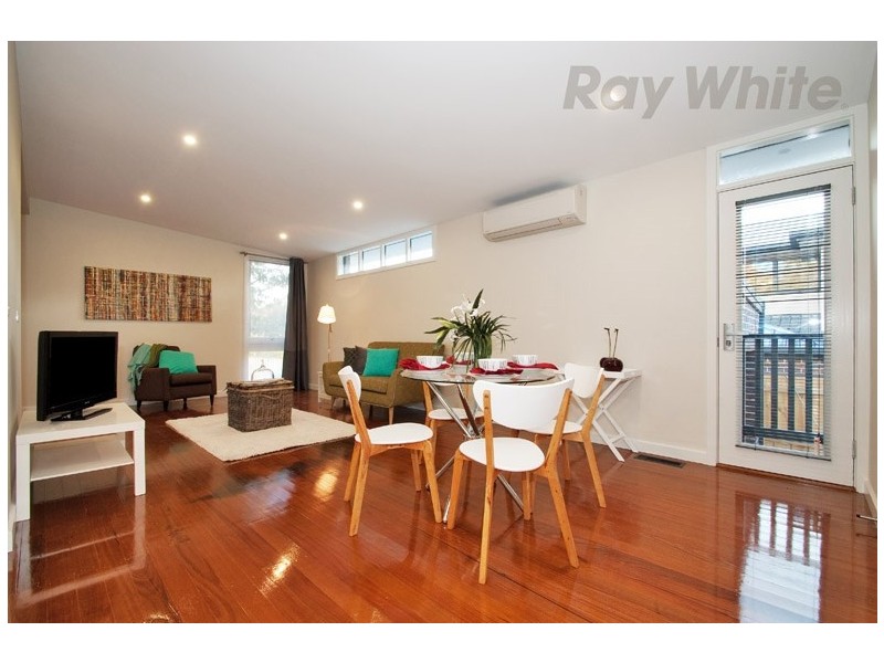 81 HIGHVIEW Drive, Mooroolbark VIC 3138