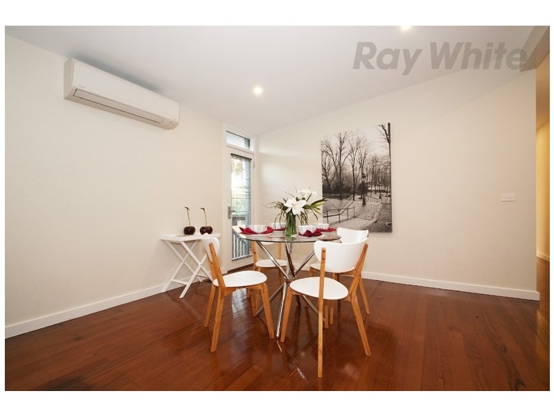 81 HIGHVIEW Drive, Mooroolbark VIC 3138