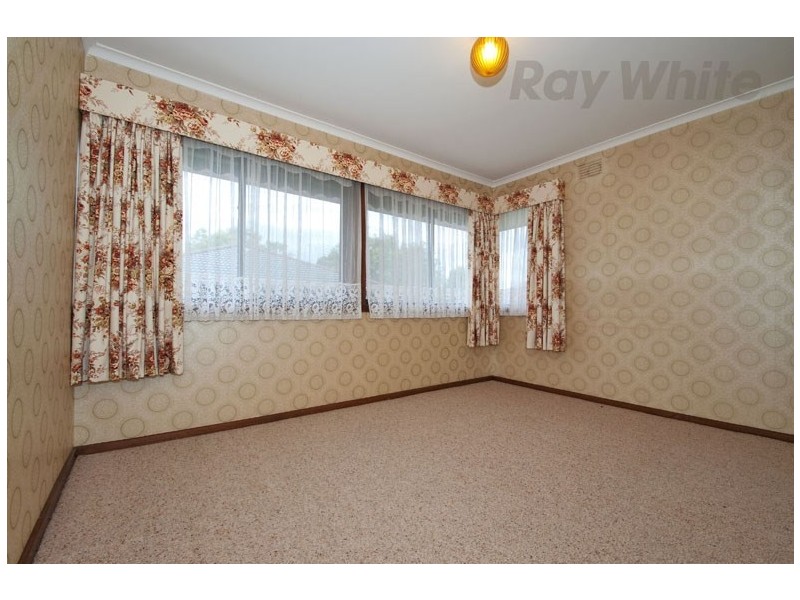 8/6-8 Surrey Road West, Croydon VIC 3136