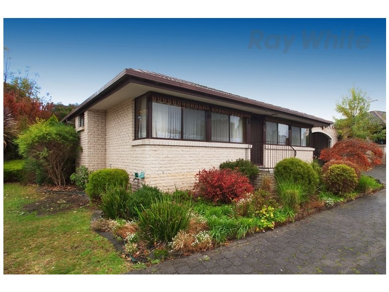 8/6-8 Surrey Road West, Croydon VIC 3136