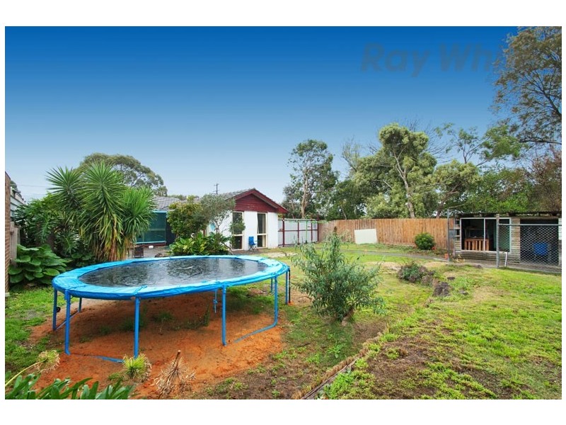 21 LUCAS Avenue, Kilsyth VIC 3137