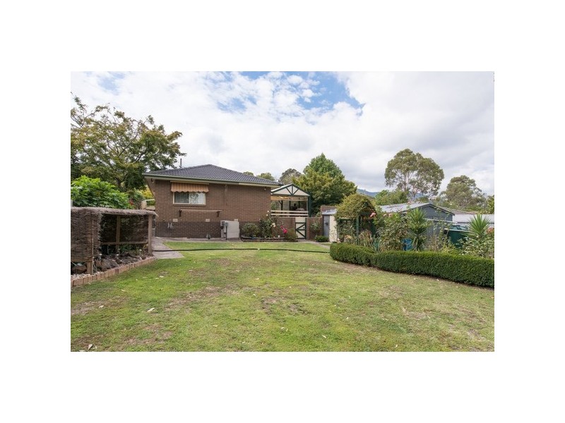 5 Morrison Crescent, Kilsyth VIC 3137