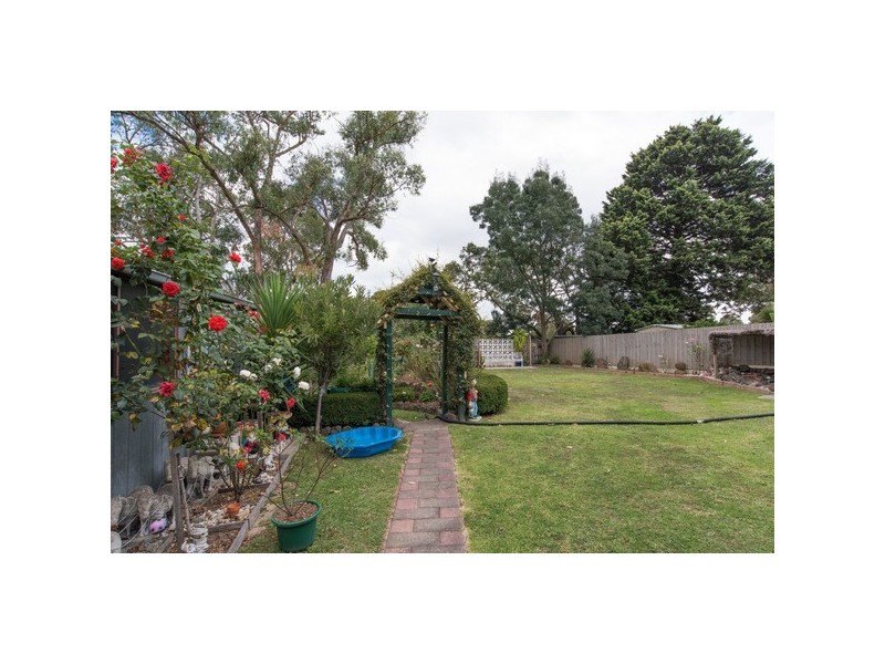 5 Morrison Crescent, Kilsyth VIC 3137