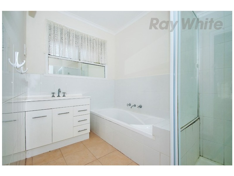 7 Grayling Crescent, Croydon VIC 3136