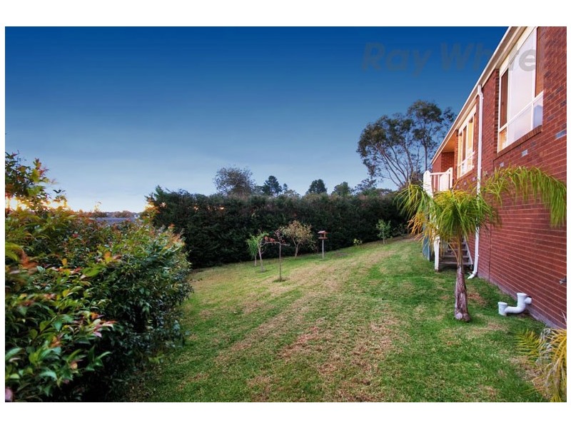 45 RYLAND Avenue, Croydon VIC 3136