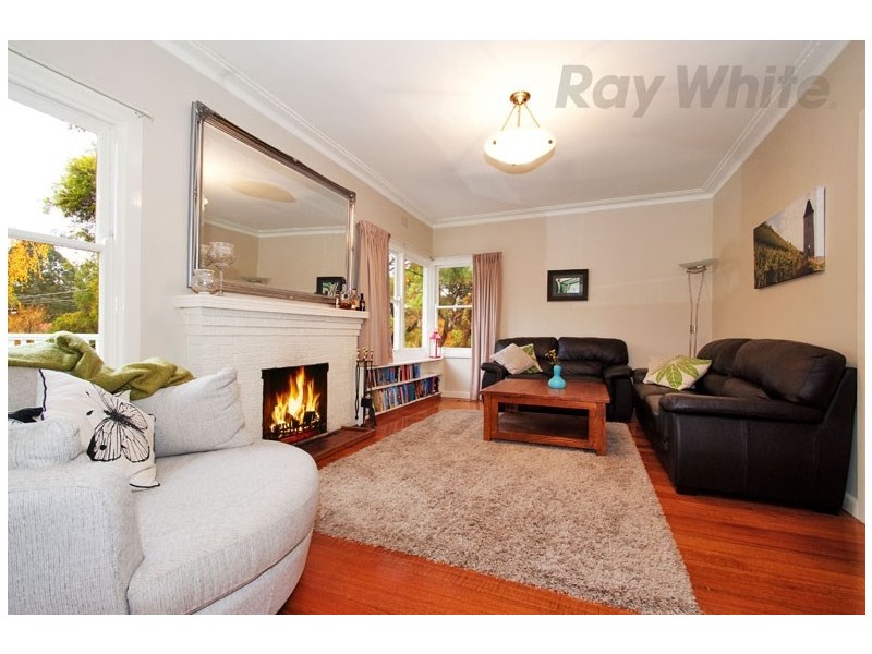 19 Rotherwood Avenue, Ringwood East VIC 3135