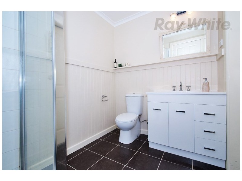 19 Rotherwood Avenue, Ringwood East VIC 3135