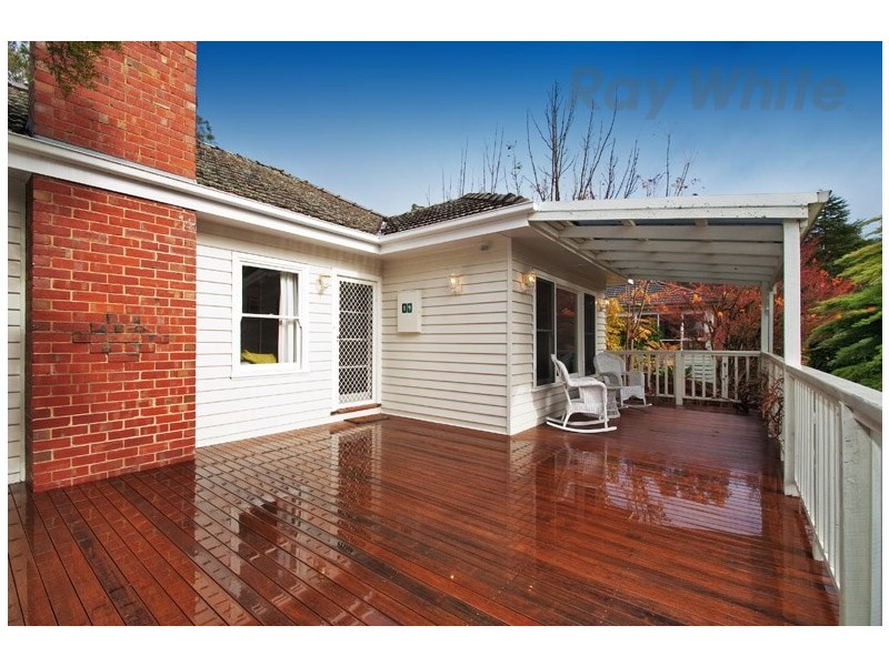 19 Rotherwood Avenue, Ringwood East VIC 3135