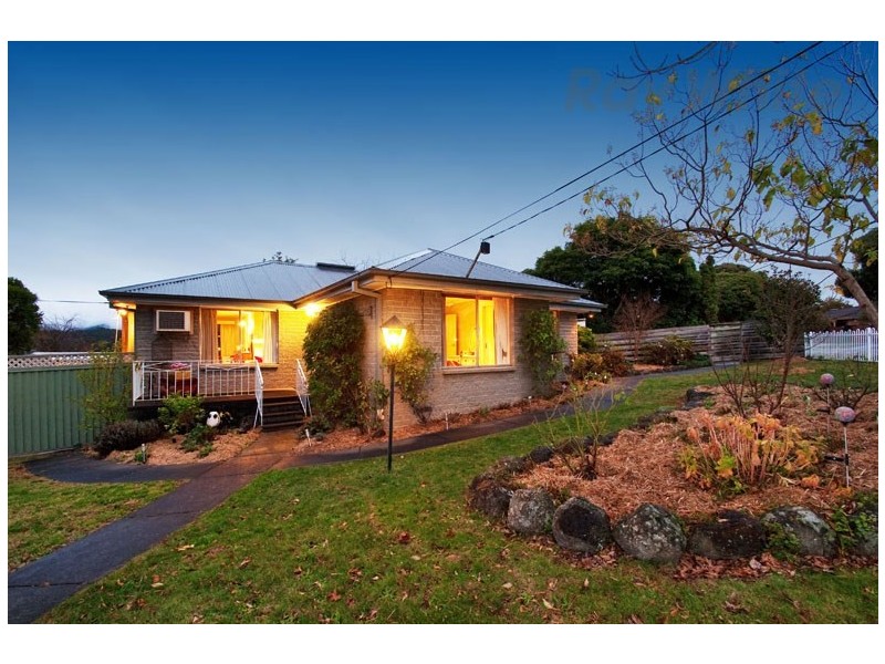 40 CARRONVALE Road, Mooroolbark VIC 3138