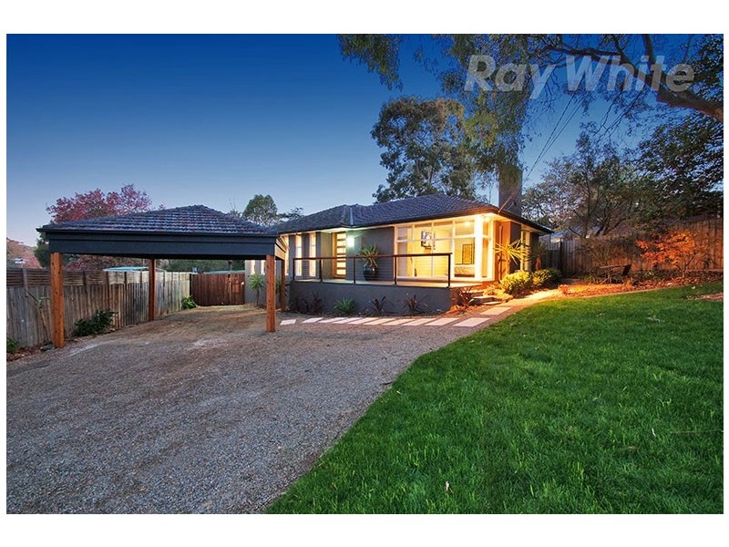 34 MOORE Avenue, Croydon VIC 3136