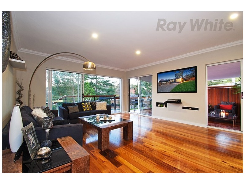 34 MOORE Avenue, Croydon VIC 3136