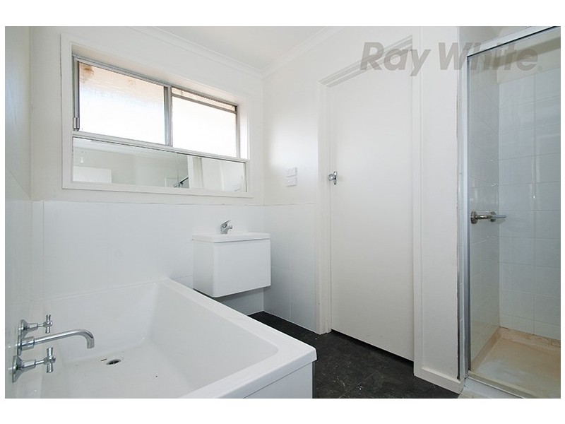 Unit 4/2 HENTY Court, Croydon VIC 3136