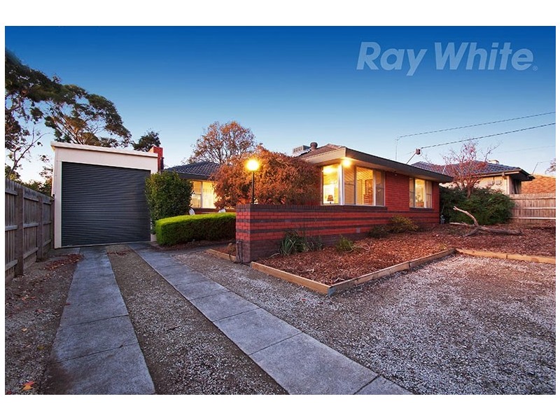 58 SEVENOAKS Avenue, Croydon VIC 3136