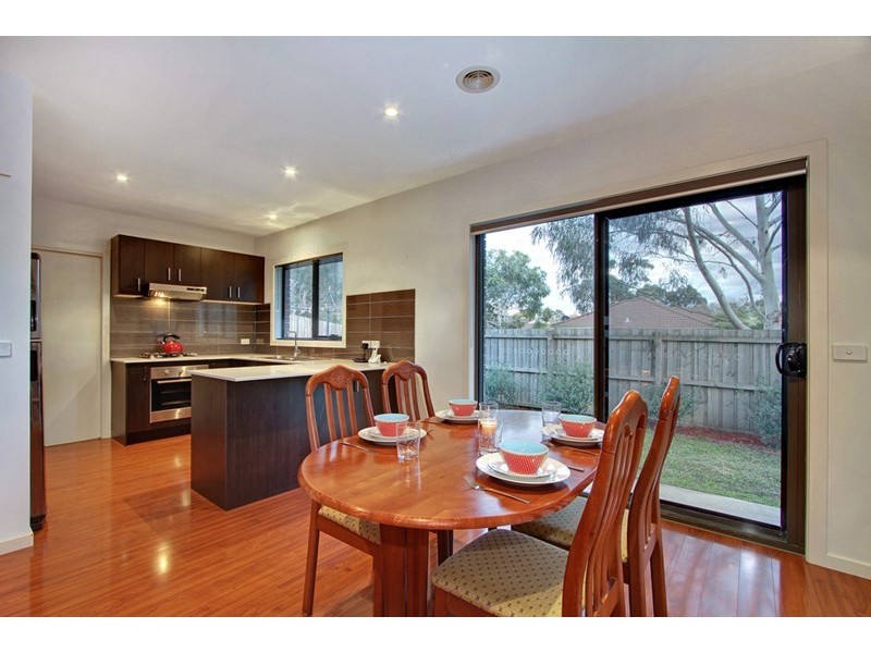 8/8 Karingal Street, Croydon North VIC 3136