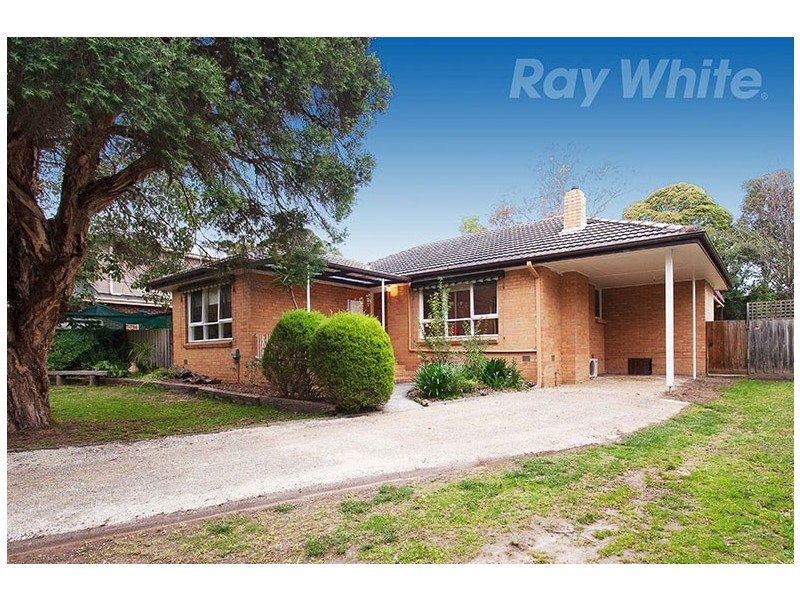 37 TAYLORS Road, Croydon VIC 3136