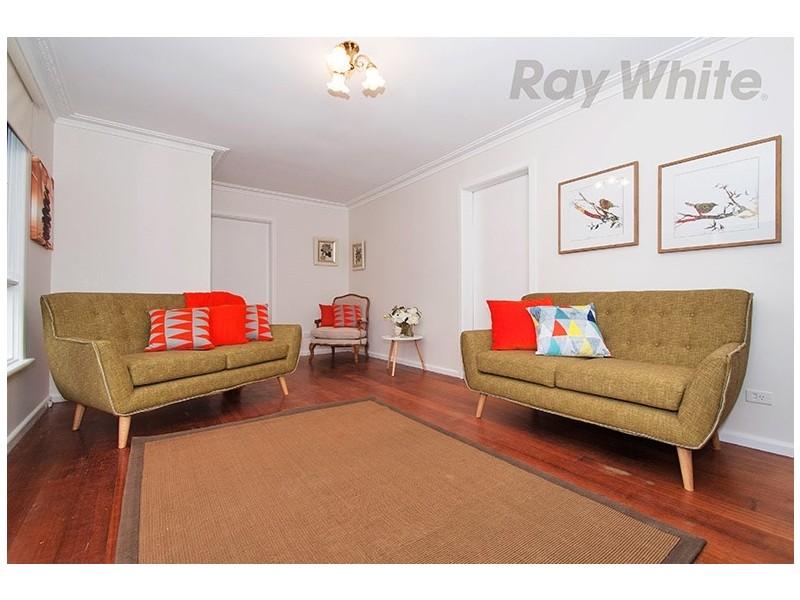 37 TAYLORS Road, Croydon VIC 3136