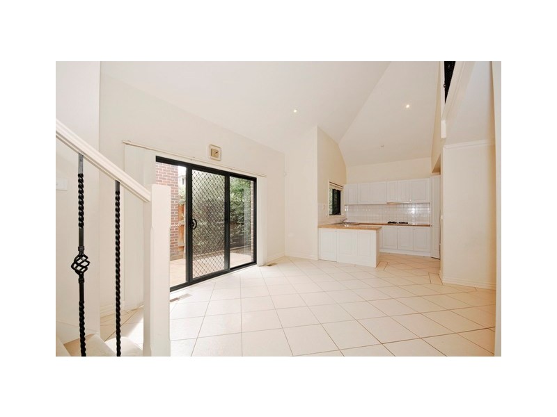 1/52 Dorset Road, Croydon VIC 3136