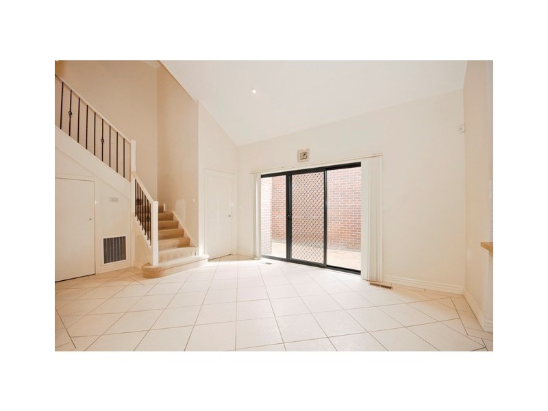 1/52 Dorset Road, Croydon VIC 3136