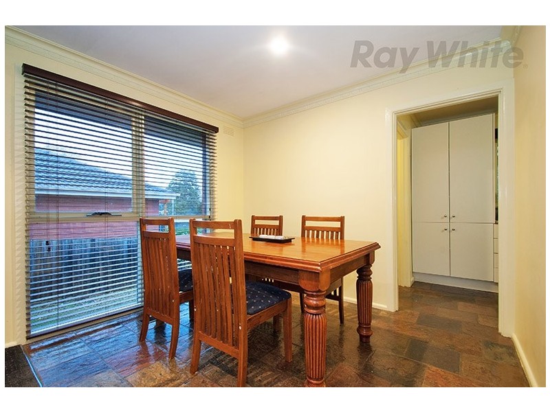 15 GARDENIA Street, Croydon South VIC 3136