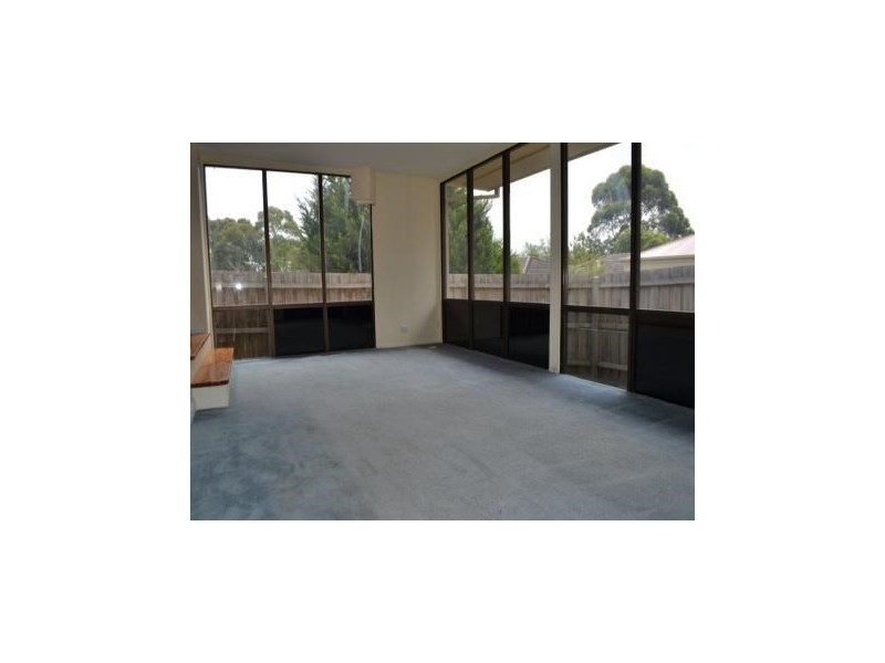 52 Newman Road, Mooroolbark VIC 3138