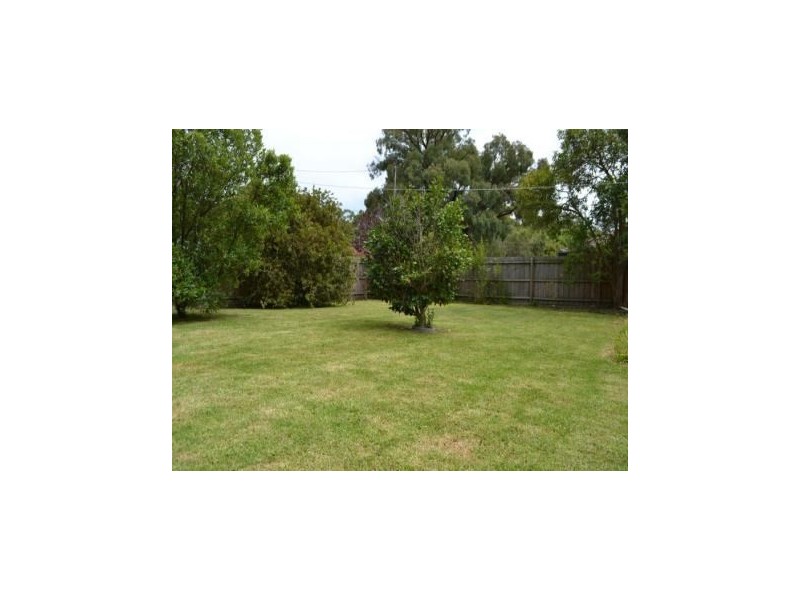 52 Newman Road, Mooroolbark VIC 3138