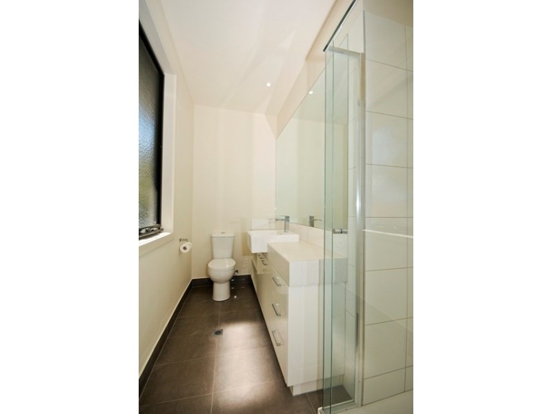 5/6 NORTON Road, Croydon VIC 3136