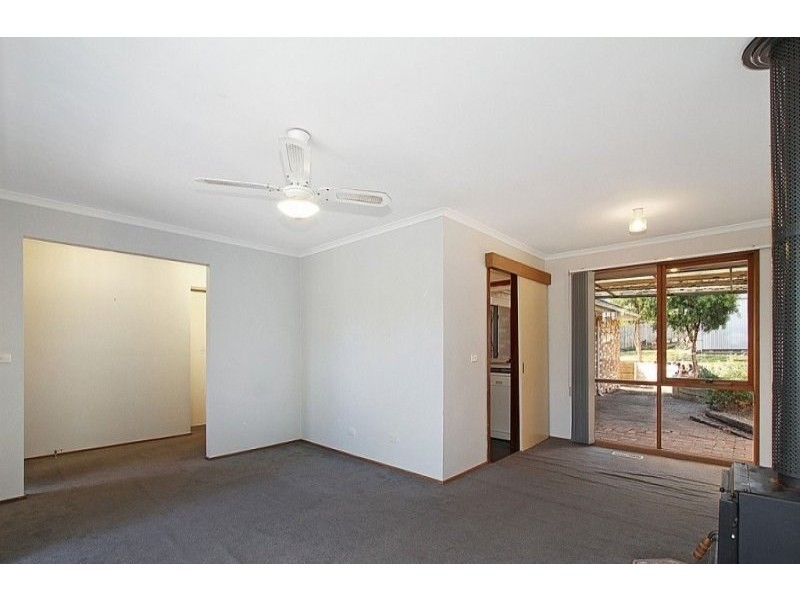 17 Rothan Avenue, Boronia VIC 3155