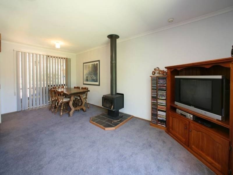 17 Rothan Avenue, Boronia VIC 3155