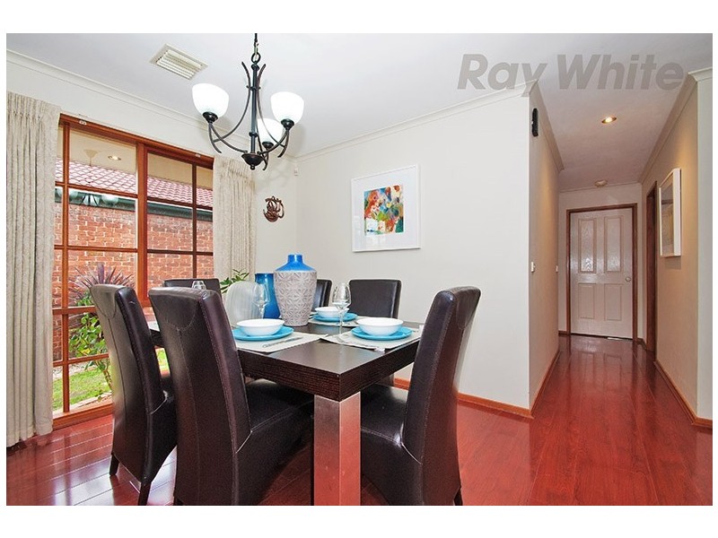 12 LATROBE Court, Croydon Hills VIC 3136