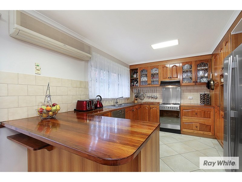 9 Oakbank Court, Mooroolbark VIC 3138