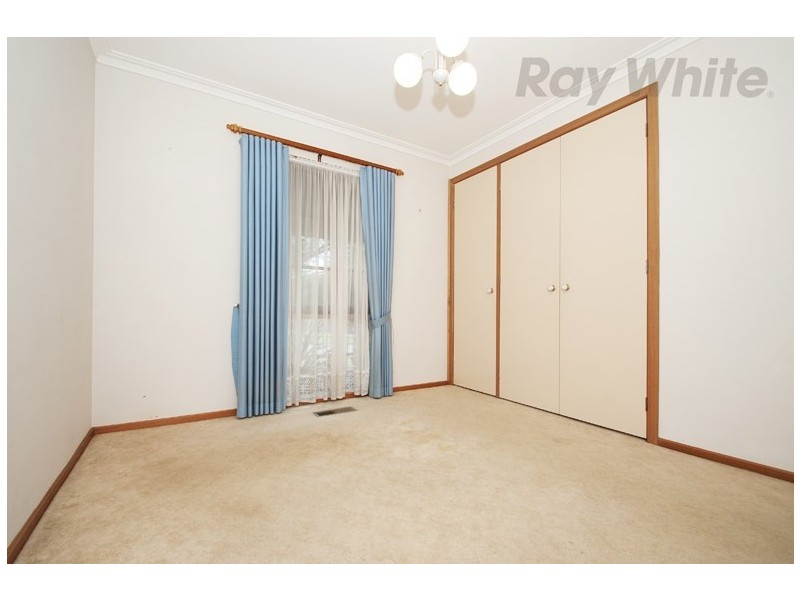 46 Alpine Way, Kilsyth VIC 3137