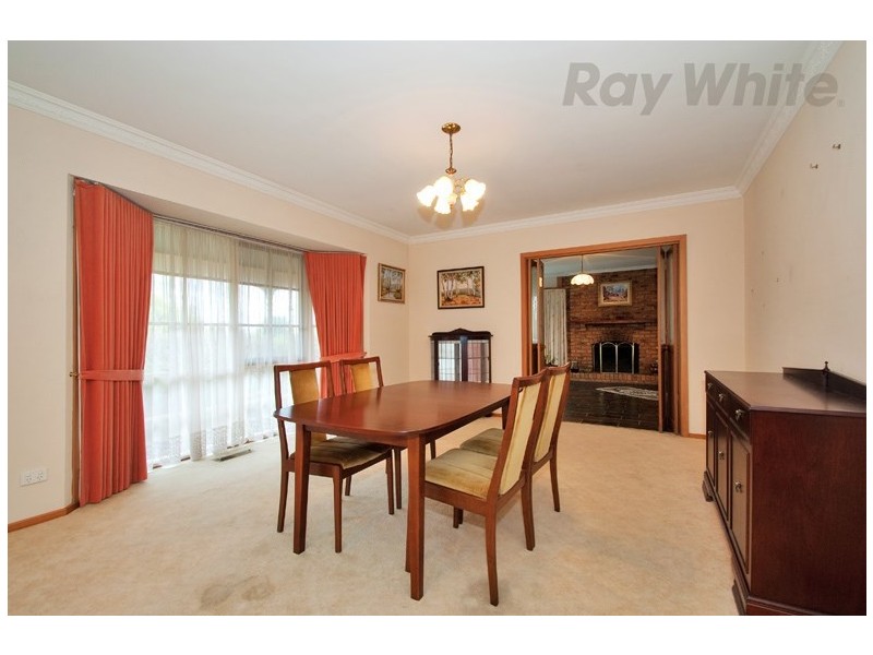 46 Alpine Way, Kilsyth VIC 3137