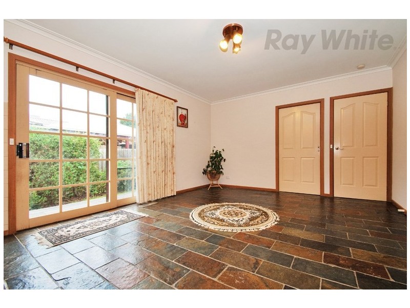 46 Alpine Way, Kilsyth VIC 3137