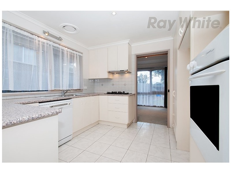 1 PARKLA BRAE, Chirnside Park VIC 3116