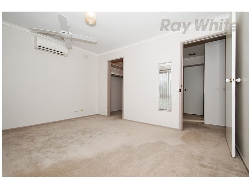 1 PARKLA BRAE, Chirnside Park VIC 3116