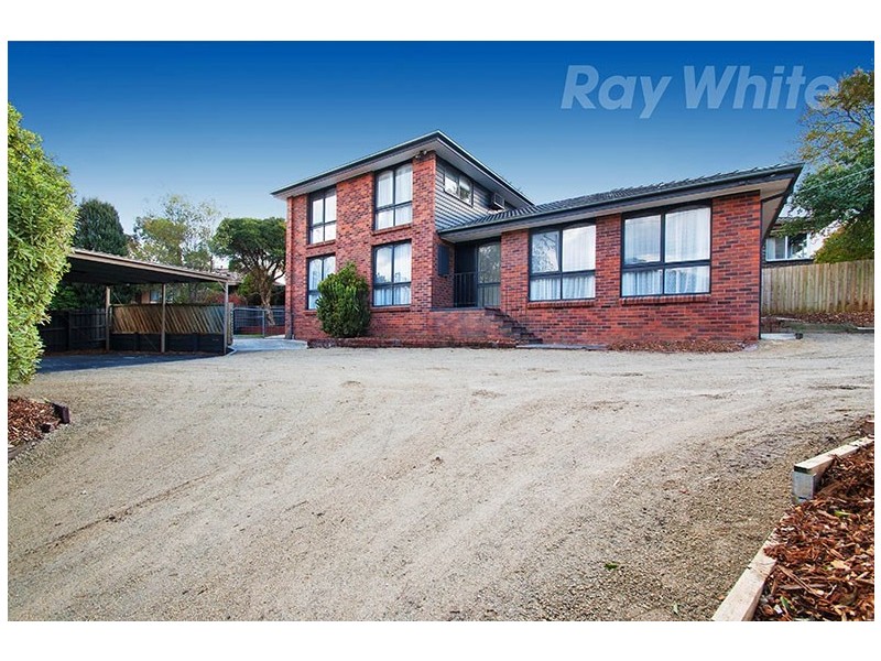 1 PARKLA BRAE, Chirnside Park VIC 3116