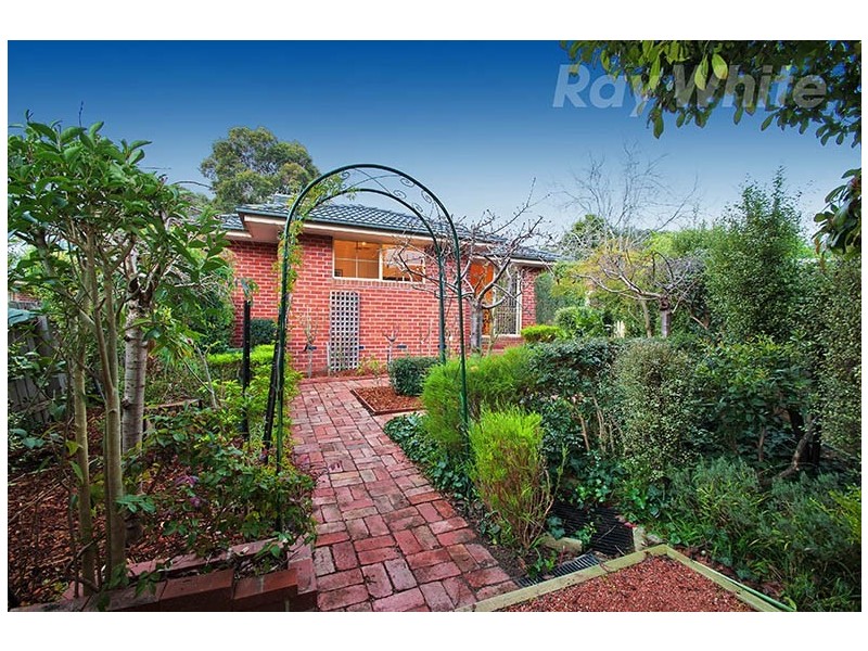 3/6 VICTORY Street, Croydon VIC 3136