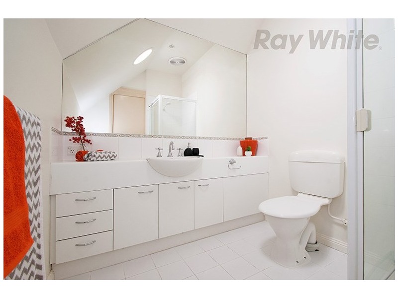 18/355 Dorset Road, Croydon VIC 3136