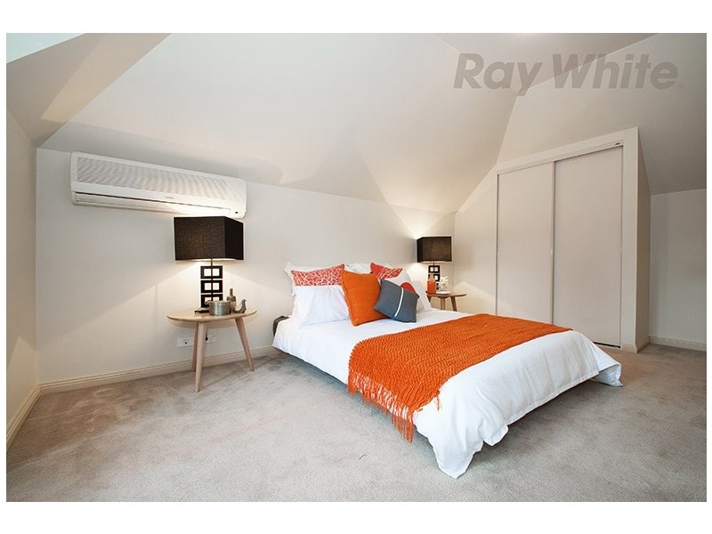 18/355 Dorset Road, Croydon VIC 3136