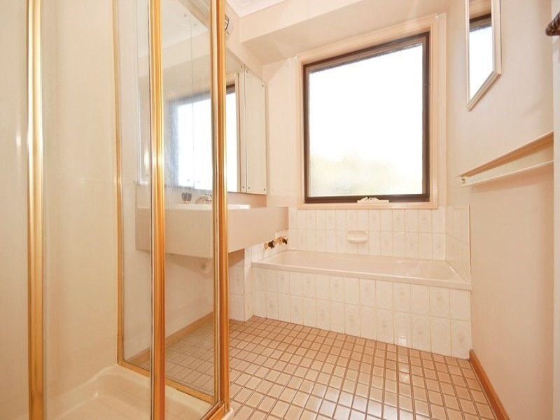 6 CRESTWAY, Lilydale VIC 3140